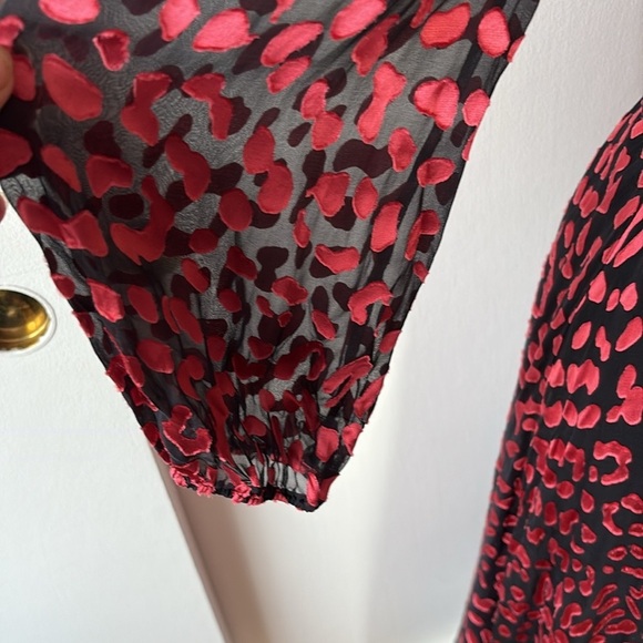 Alice+Olivia Abigail Wrap Dress 0 - Picture 6 of 13